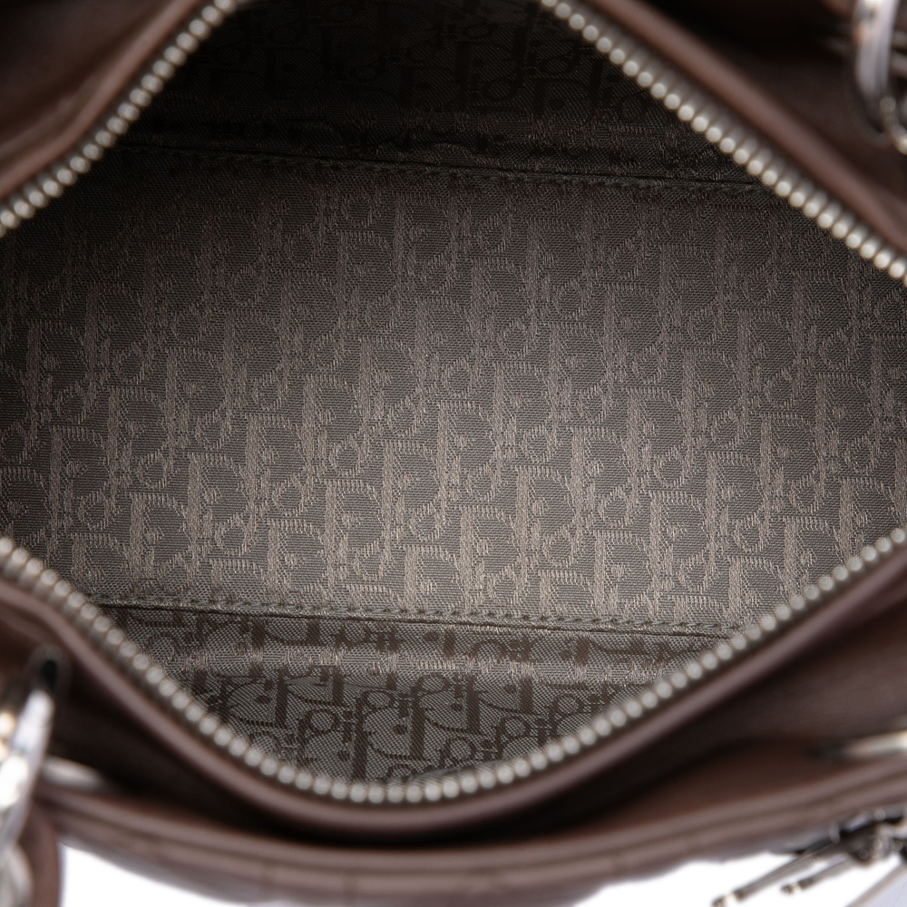 Pre-Loved Dior Medium Lambskin Cannage Lady Dior - Picture 4 of 6
